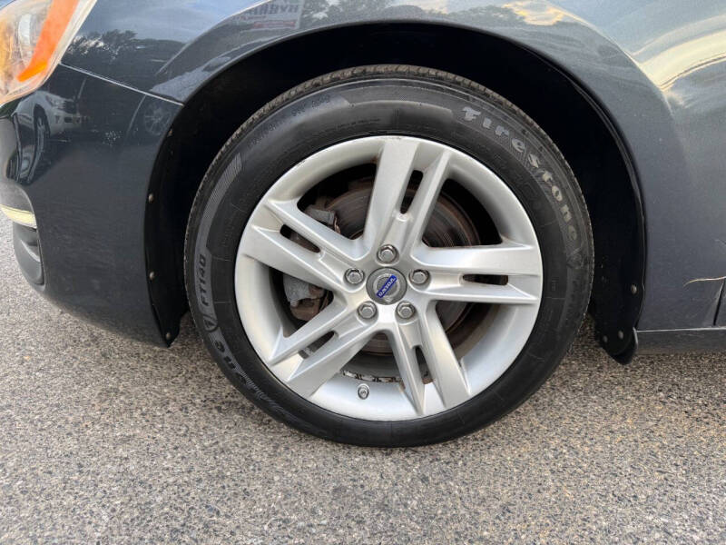 2015 Volvo S60 T5 Drive-E Premier Plus