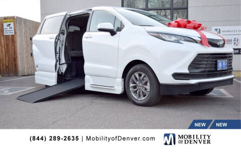 2022 Toyota Sienna for sale at CO Fleet & Mobility in Denver CO