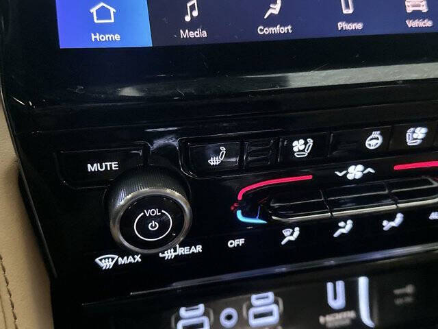 2024 Jeep Grand Cherokee Summit