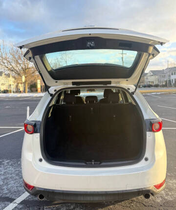 2017 Mazda CX-5 Sport