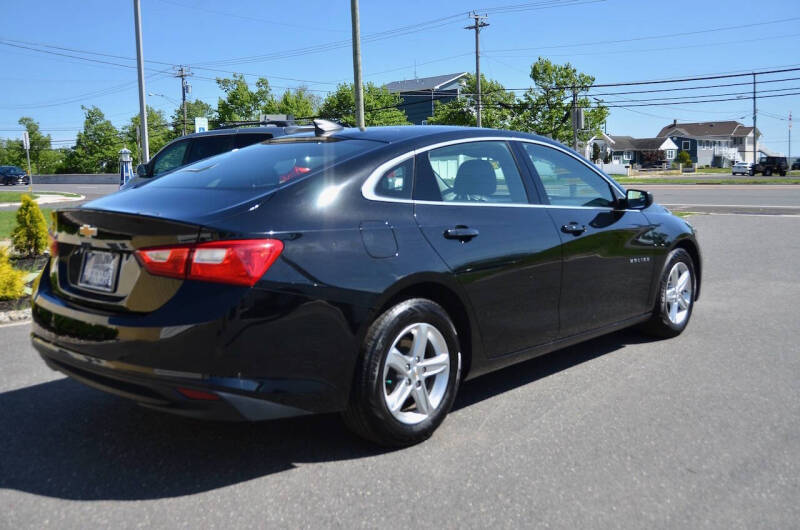 2021 Chevrolet Malibu LS