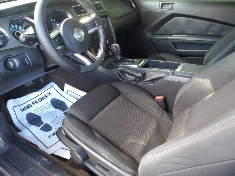 2013 Ford Mustang V6