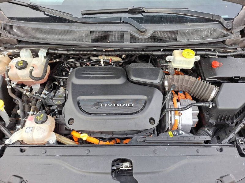 2017 Chrysler Pacifica Hybrid Touring Plus