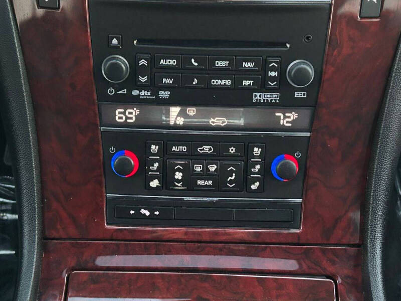 2014 Cadillac Escalade Luxury