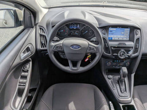 2017 Ford Focus SEL