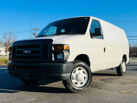 2011 Ford E-Series Cargo for sale at MAGIC AUTO SALES in Little Ferry NJ