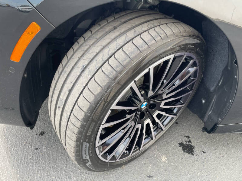 2026 BMW 7 Series 750e xDrive