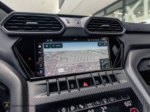 2023 Lamborghini Urus Performante