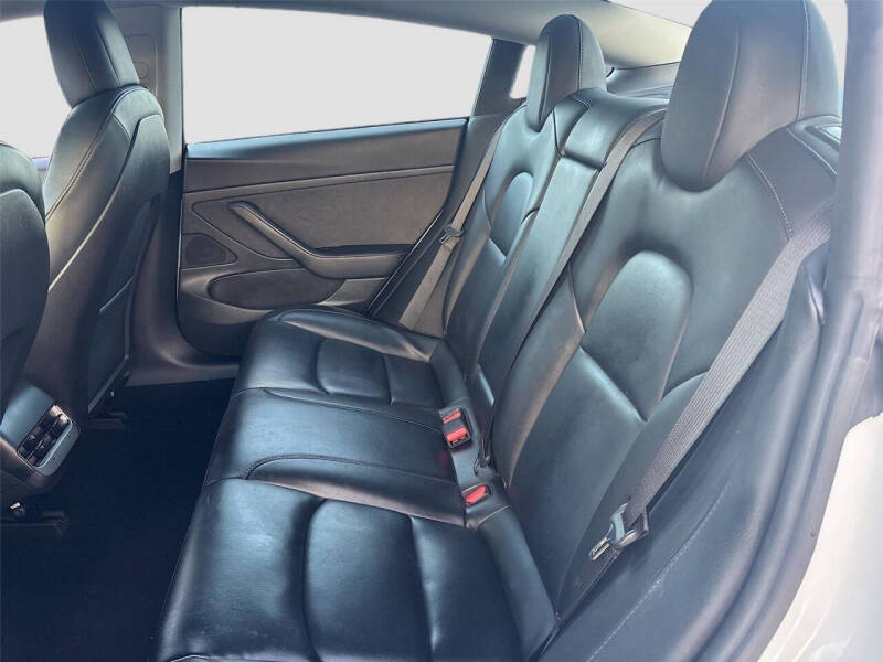 2020 Tesla Model 3 Standard Range Plus