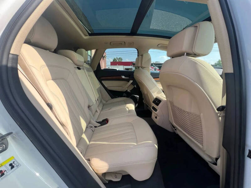 2021 Audi Q5 quattro Premium Plus 45 TFSI