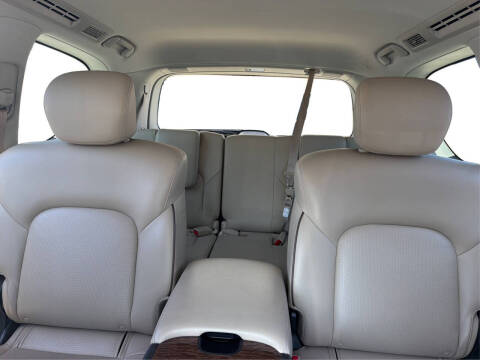 2017 Nissan Armada