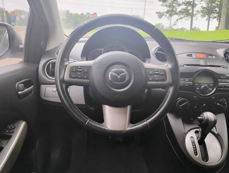 2011 Mazda MAZDA2 Touring
