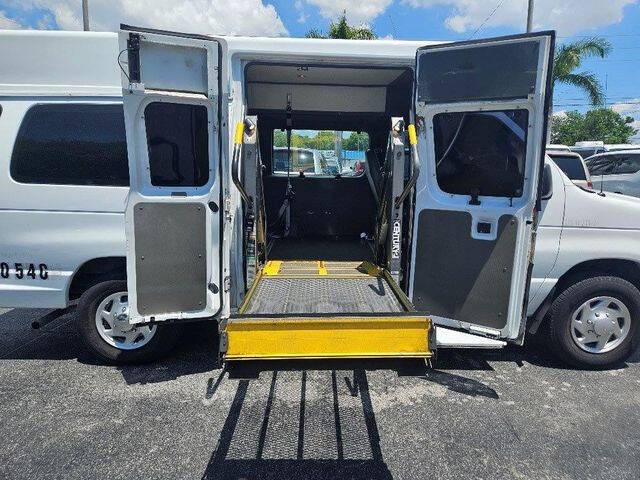 2008 Ford E-Series E-250