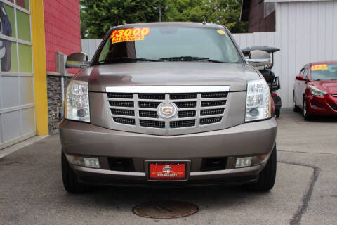 2013 Cadillac Escalade Luxury