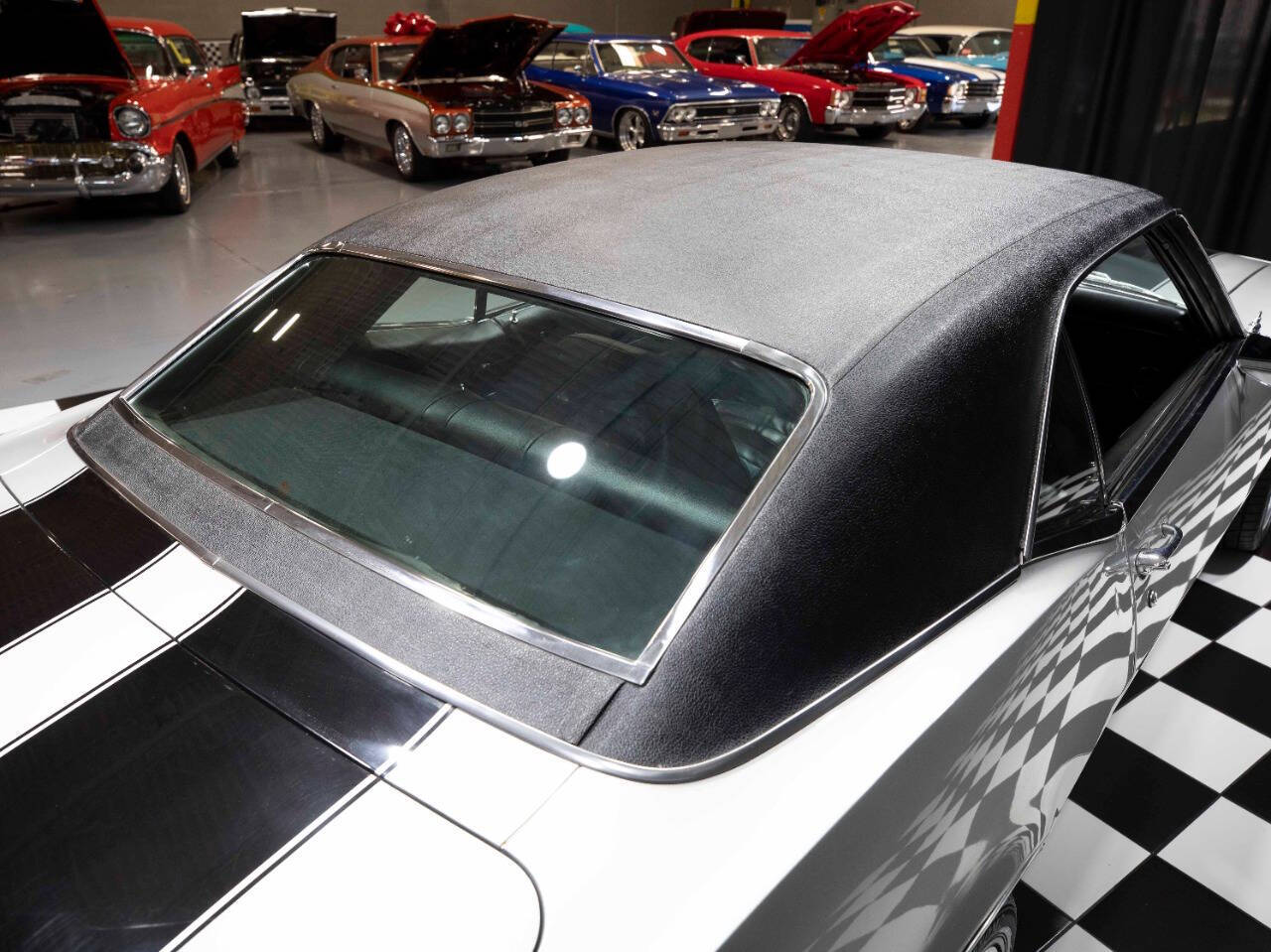1968 Chevrolet Camaro 18