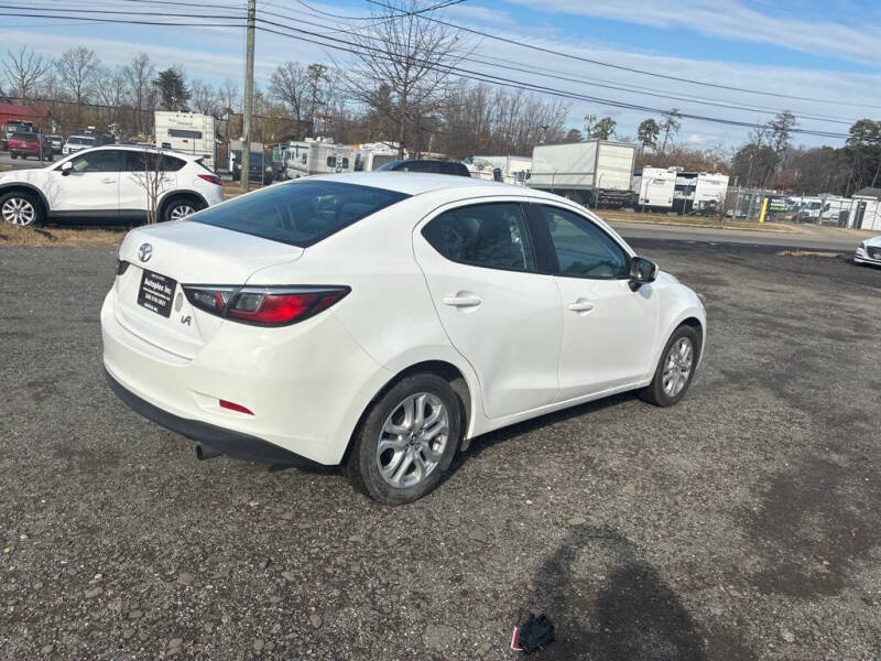 2017 Toyota Yaris iA
