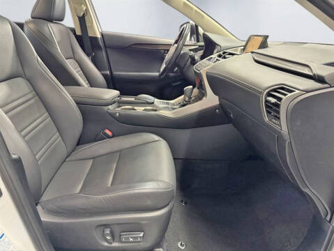 2016 Lexus NX 200t