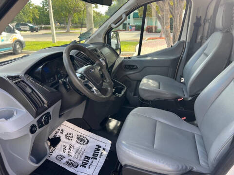 2016 Chevrolet Express 2500