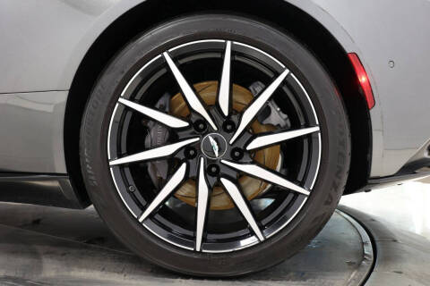 2017 Aston Martin DB11