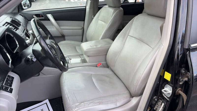 2011 Toyota Highlander