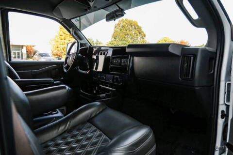 2023 Chevrolet Express 2500