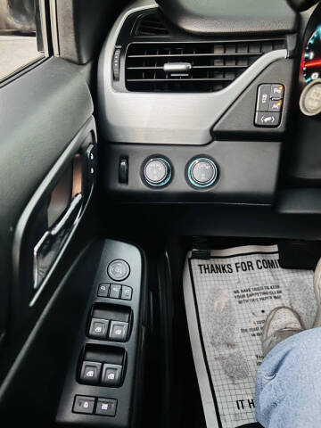 2017 GMC Yukon XL SLT