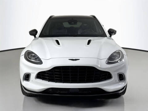2021 Aston Martin DBX