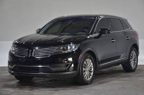 2017 Lincoln MKX for sale at CarXoom in Marietta GA