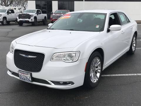 2018 Chrysler 300 for sale at Dow Lewis Motors in Yuba City CA