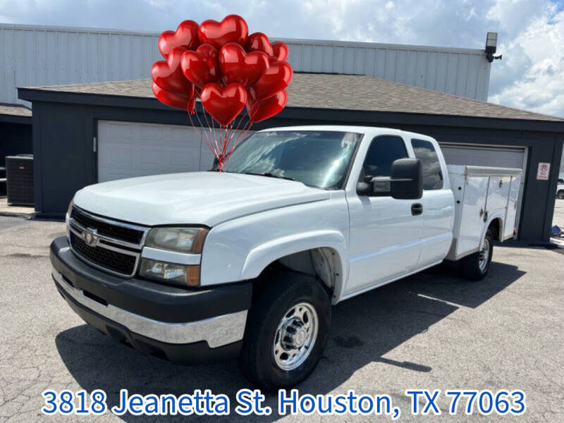 2007 Chevrolet Silverado 2500HD Classic for sale at Auto Selection Inc. in Houston TX