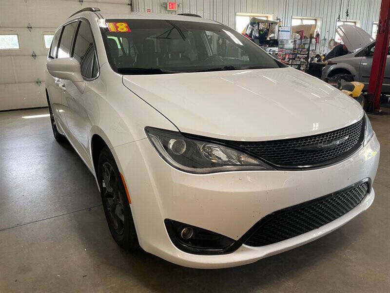 2018 Chrysler Pacifica Touring L Plus