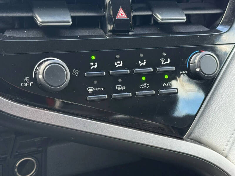 2021 Toyota Camry LE