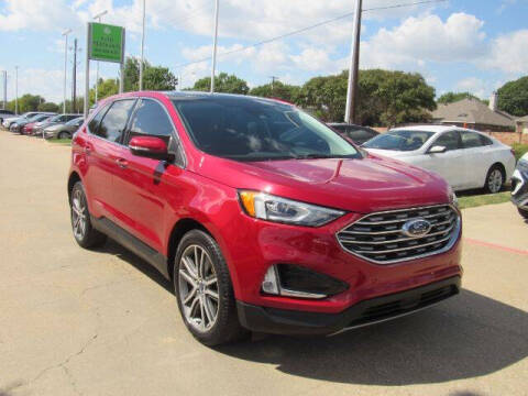 2020 Ford Edge Titanium