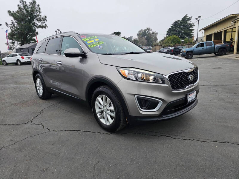 2017 Kia Sorento LX