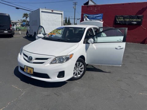2012 Toyota Corolla LE