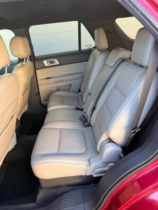2012 Ford Explorer XLT