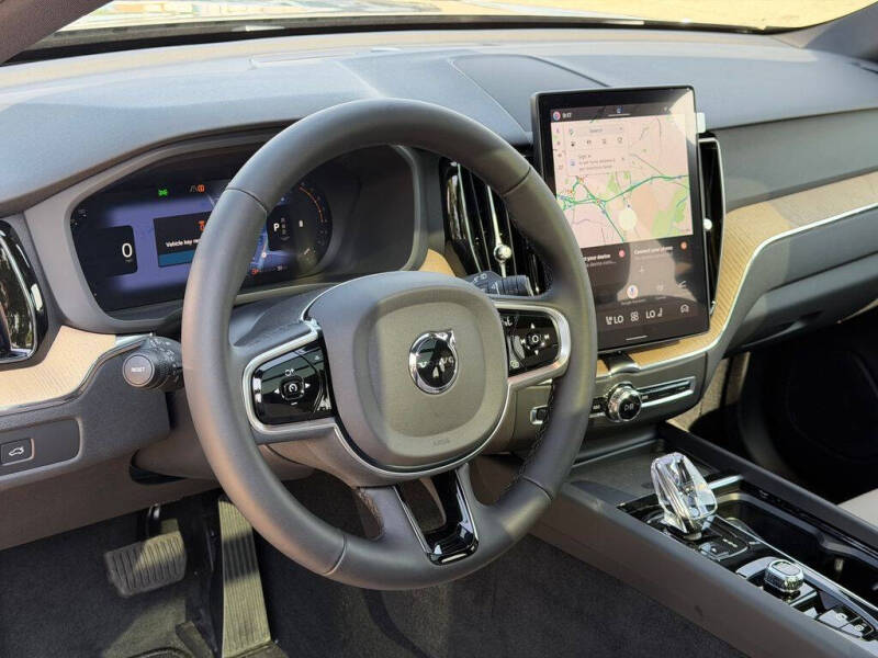 2026 Volvo XC60 B5 Core