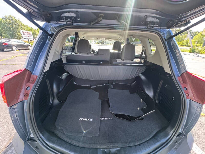 2014 Toyota RAV4 LE