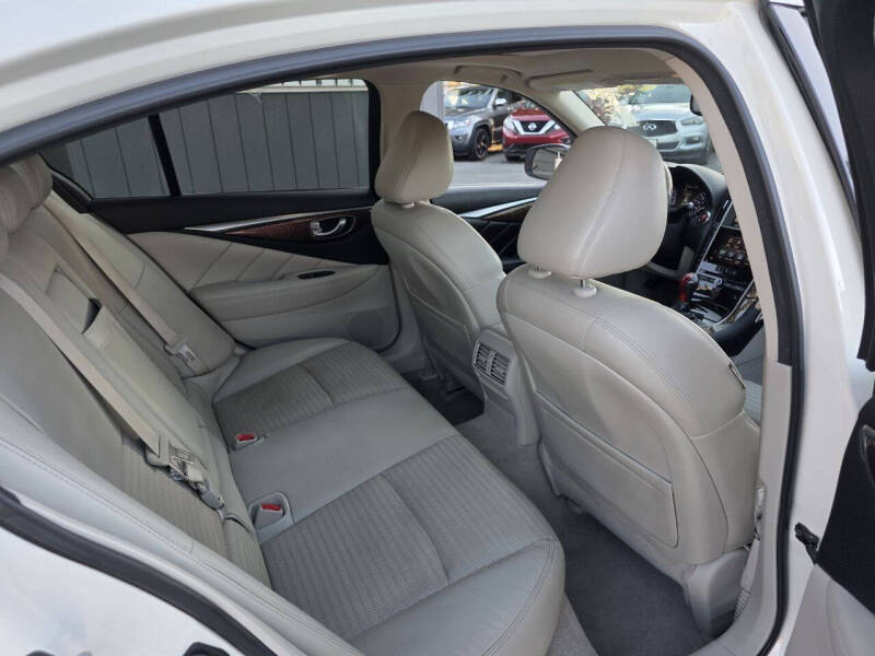 2017 Infiniti Q50 Red Sport 400