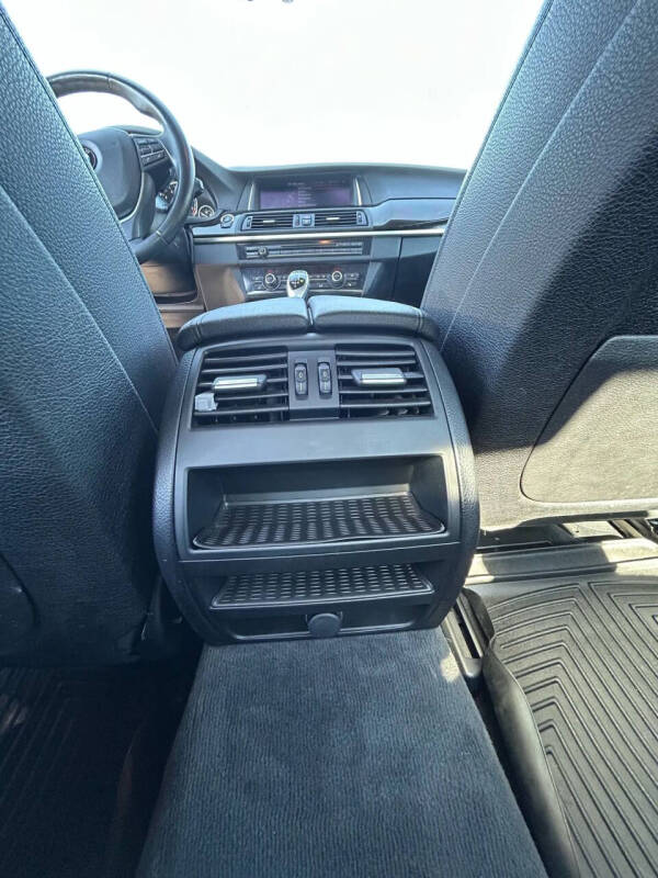 2016 BMW 5 Series 535i