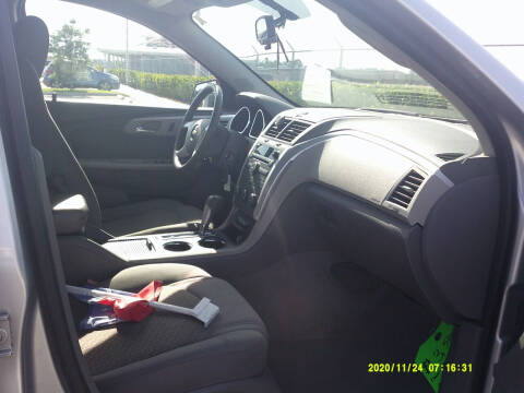 2010 Chevrolet Traverse LS