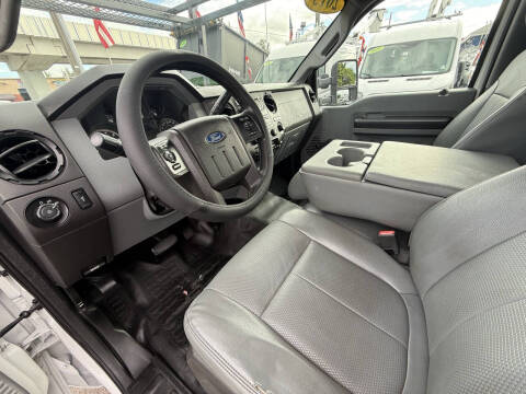 2015 Ford F-350 Super Duty XL