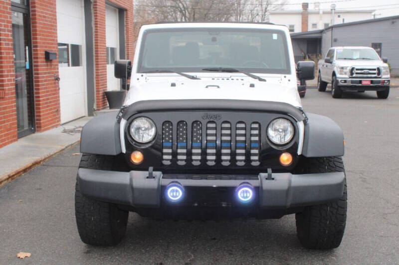 2017 Jeep Wrangler Willys Wheeler