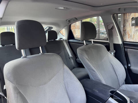 2013 Toyota Prius Three