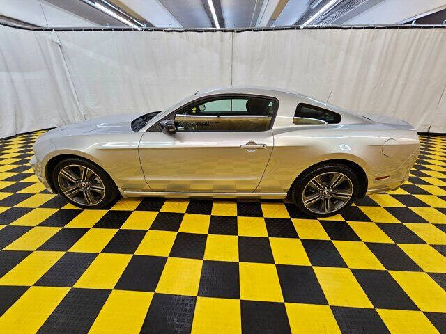 2013 Ford Mustang V6 Premium