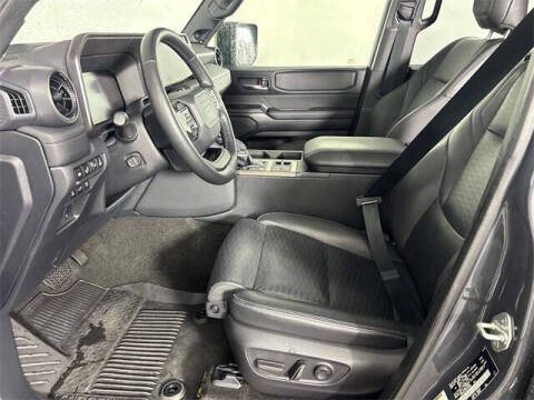 2025 Toyota Land Cruiser