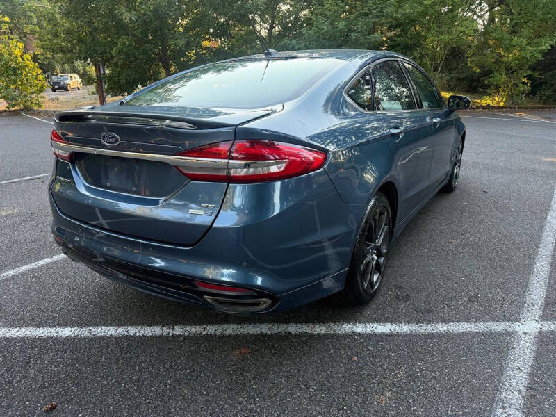 2018 Ford Fusion SE