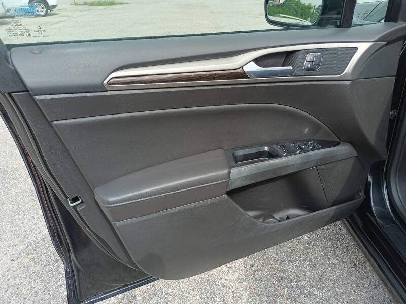 2014 Ford Fusion Energi SE