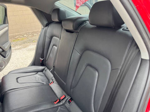 2014 Audi A4 2.0T quattro Premium Plus