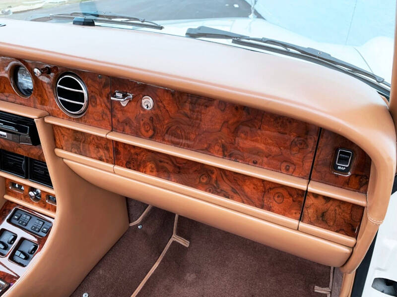 1989 Rolls-Royce Corniche